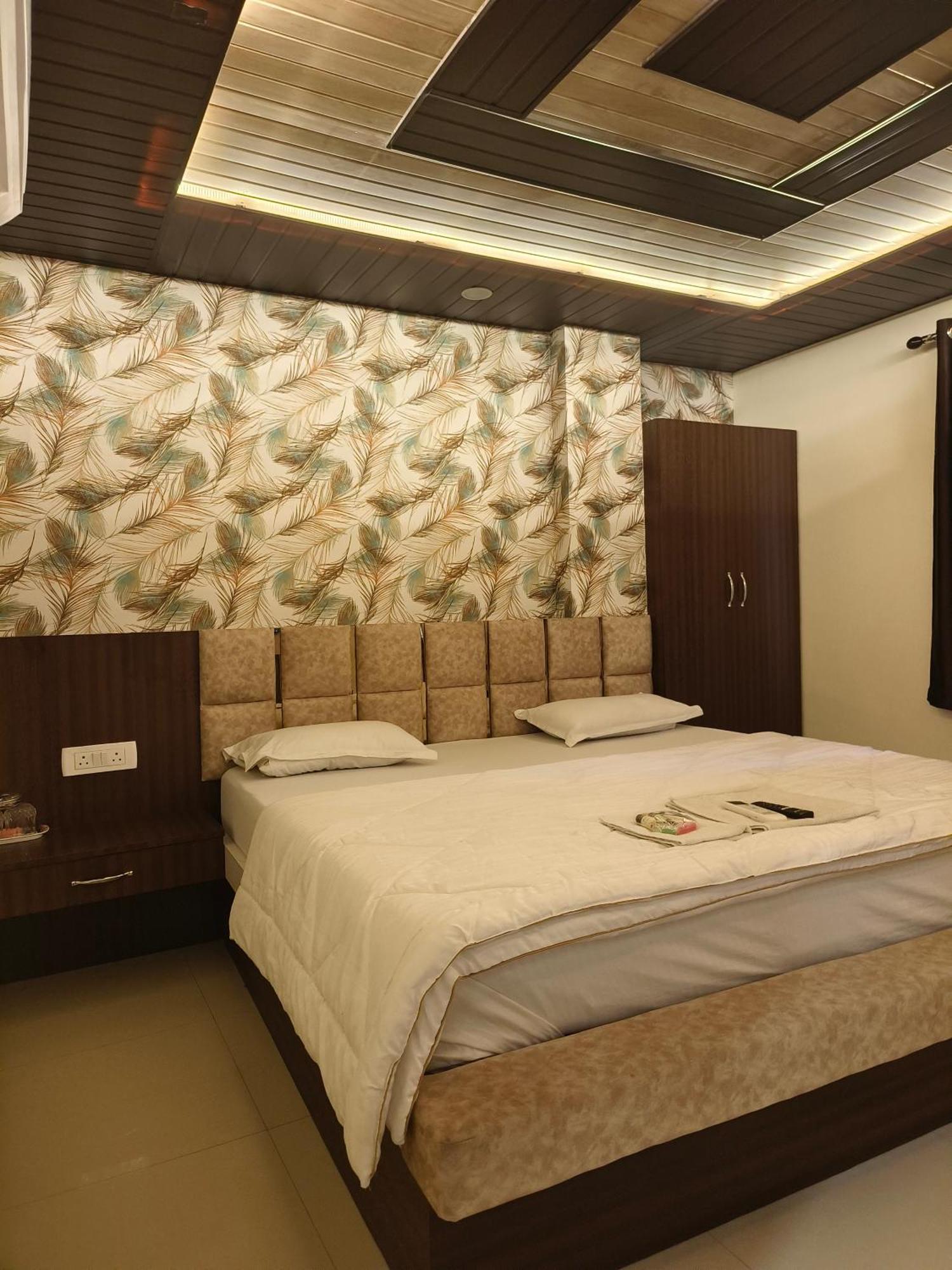 Hotel Jain Shree 우자인 외부 사진