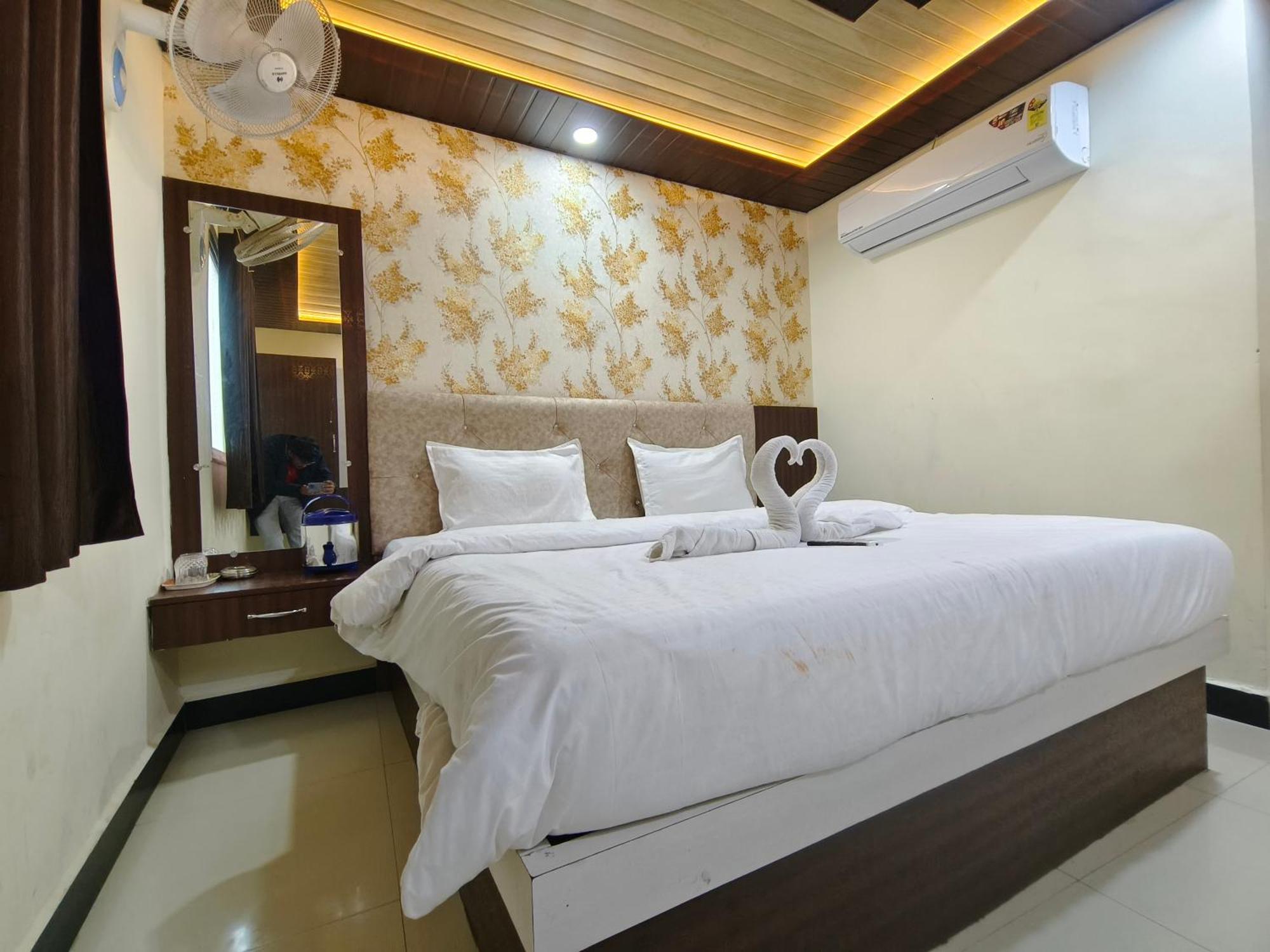 Hotel Jain Shree 우자인 외부 사진