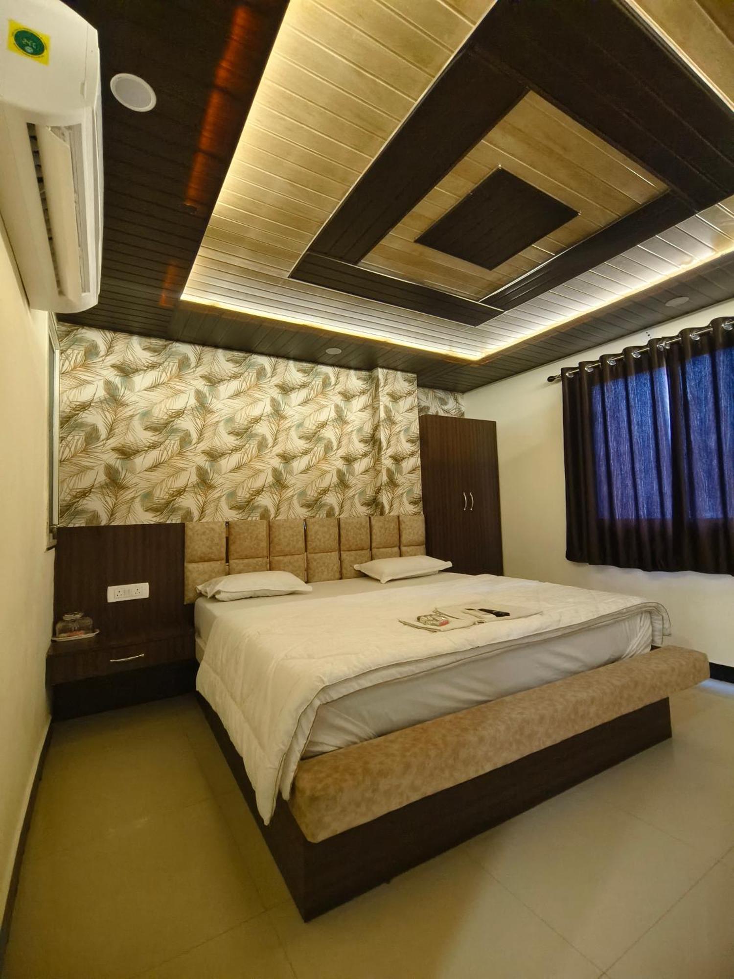 Hotel Jain Shree 우자인 외부 사진